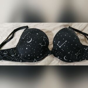 Pre-loved Victoria's Secret Black Galaxy Print Series, Pink Bra. 36 C.